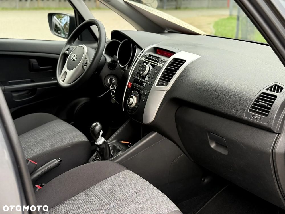 Kia Venga 1.4 CVVT Vision - 18