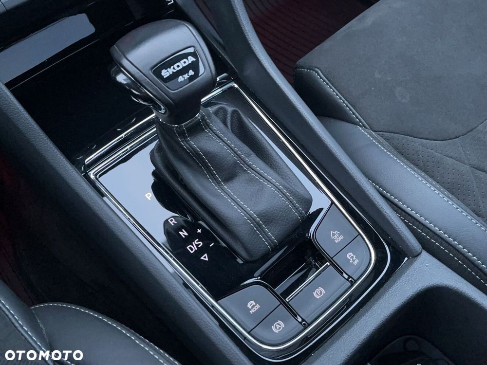 Skoda Kodiaq 2.0 TDI 4x4 Sportline DSG - 32