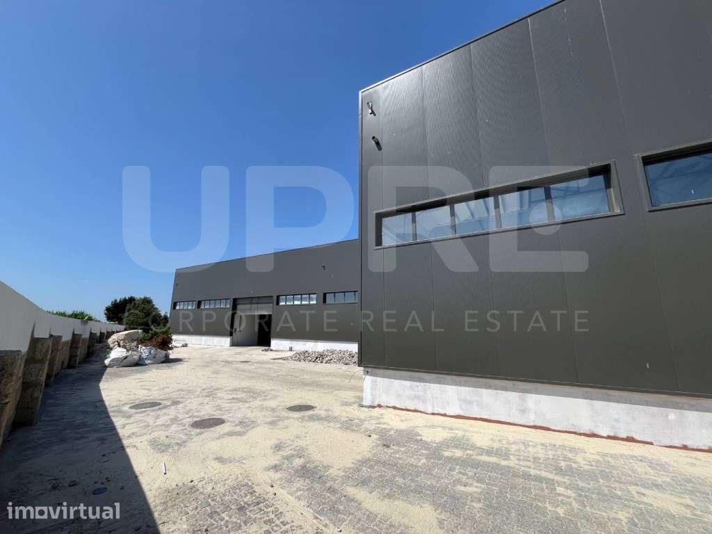 ARMAZÉM 558 m2 | ARRENDA | MAIA (Aeroporto) - Grande imagem: 2/15