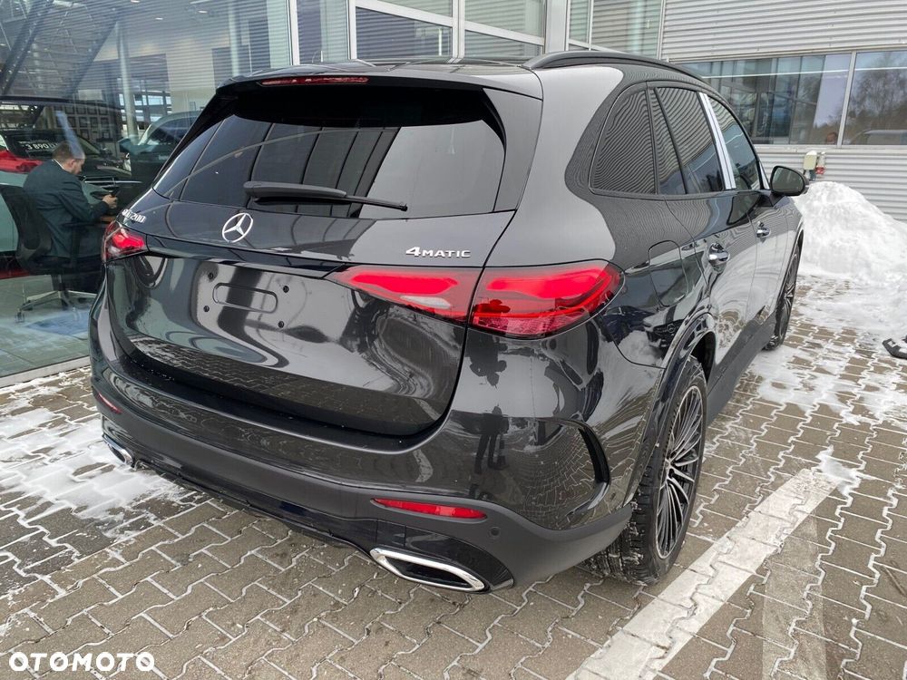 Mercedes-Benz GLC - 4