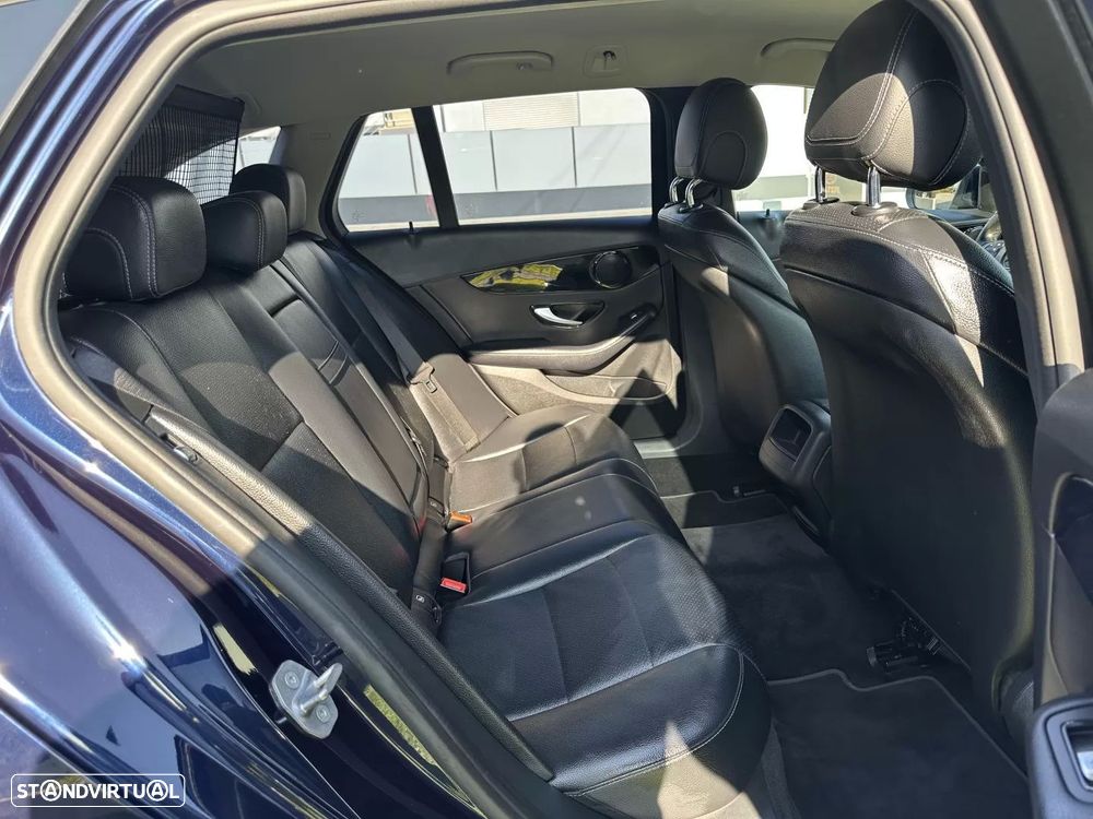 Mercedes-Benz C 180 d Avantgarde - 51
