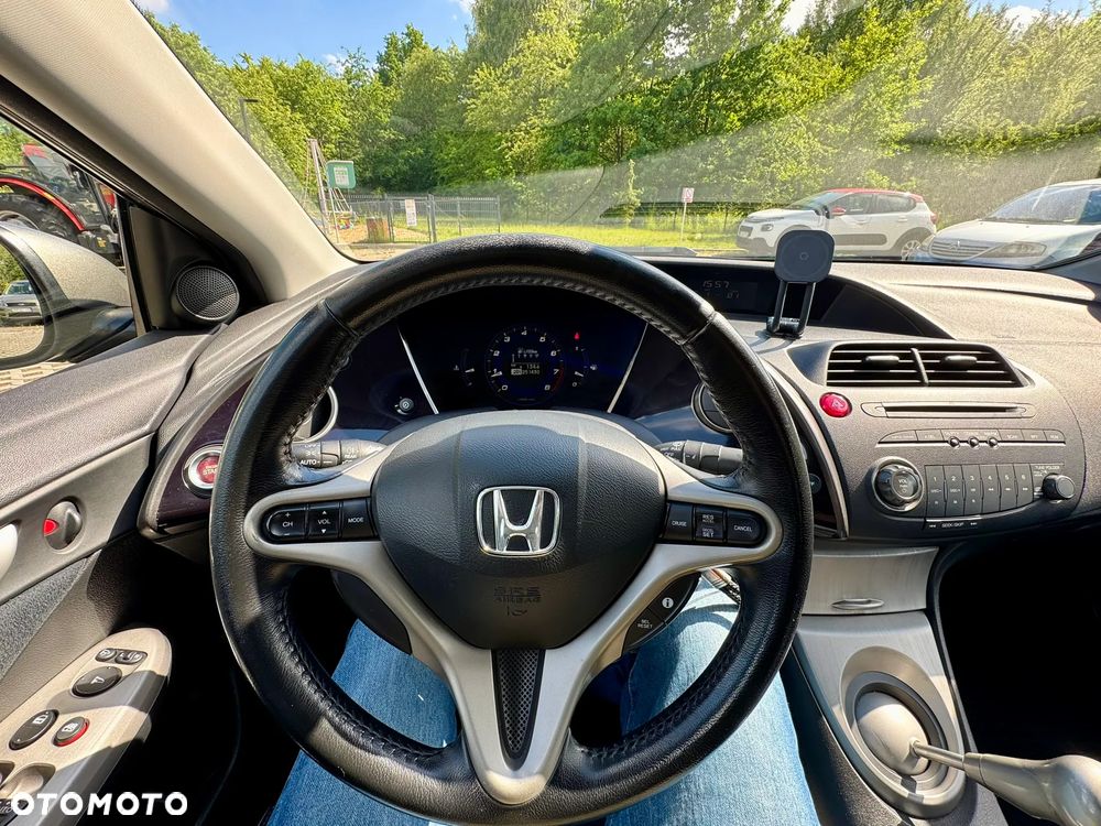 Honda Civic 1.8i-VTEC Sport - 16