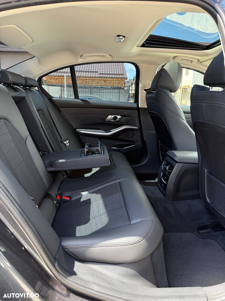 BMW Seria 3 320d Aut. - 16