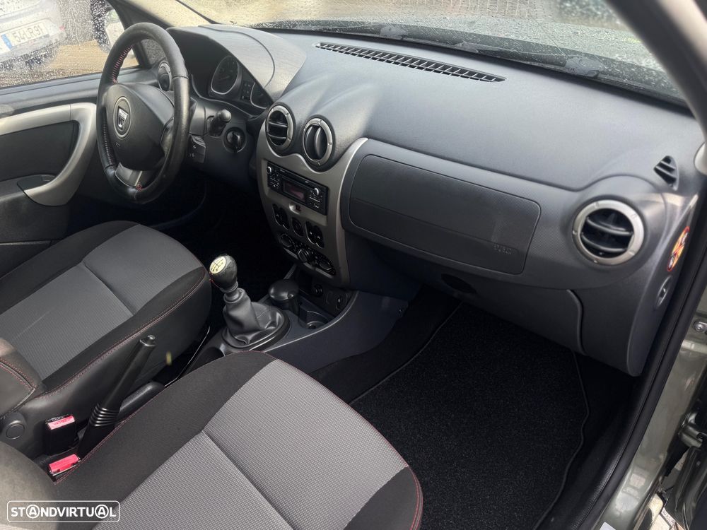 Dacia Duster 1.5 dCi SL Delsey - 11