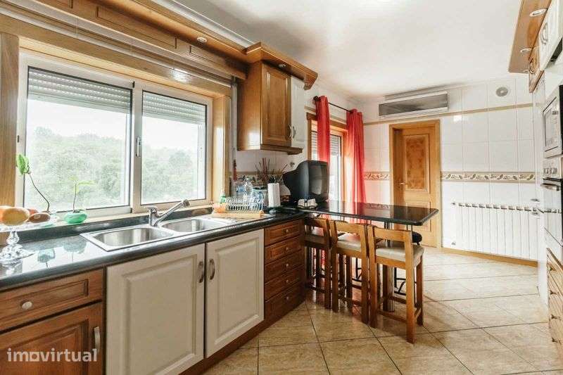 Apartamento T4 DUPLEX - Grande imagem: 4/6