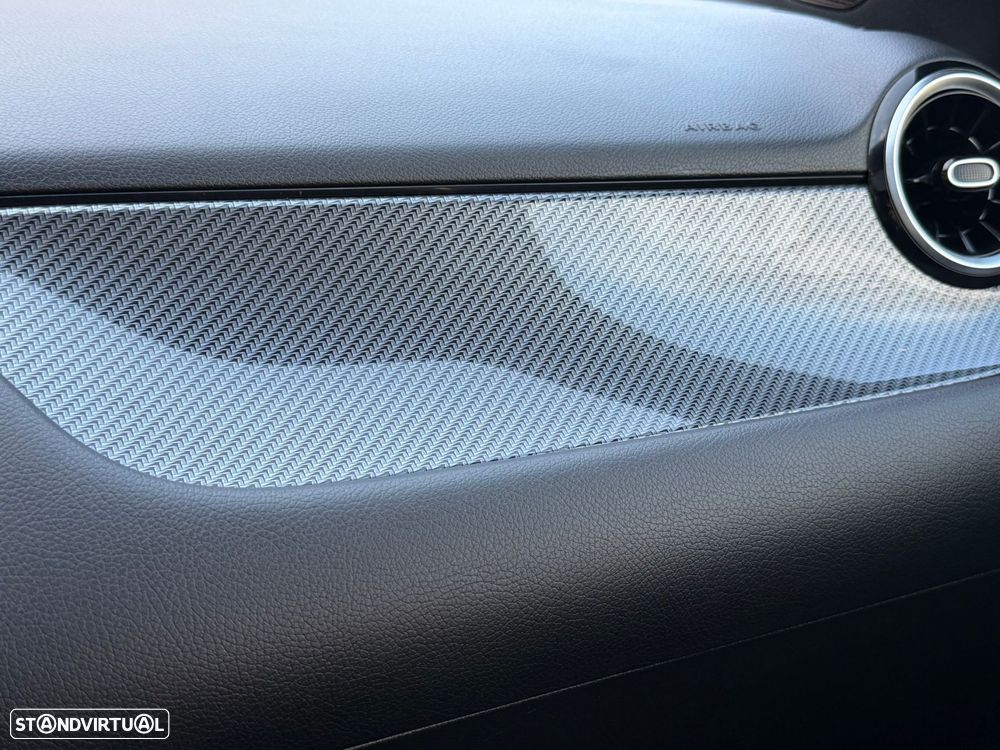 Mercedes-Benz B 250 e AMG Line - 27