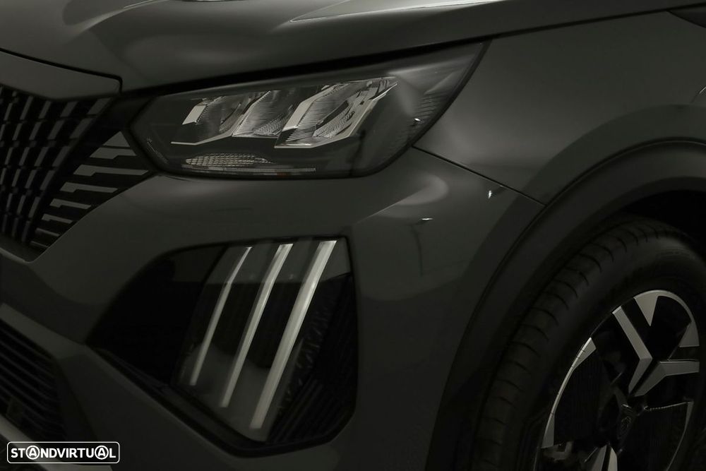 Peugeot 2008 1.2 PureTech Allure - 6