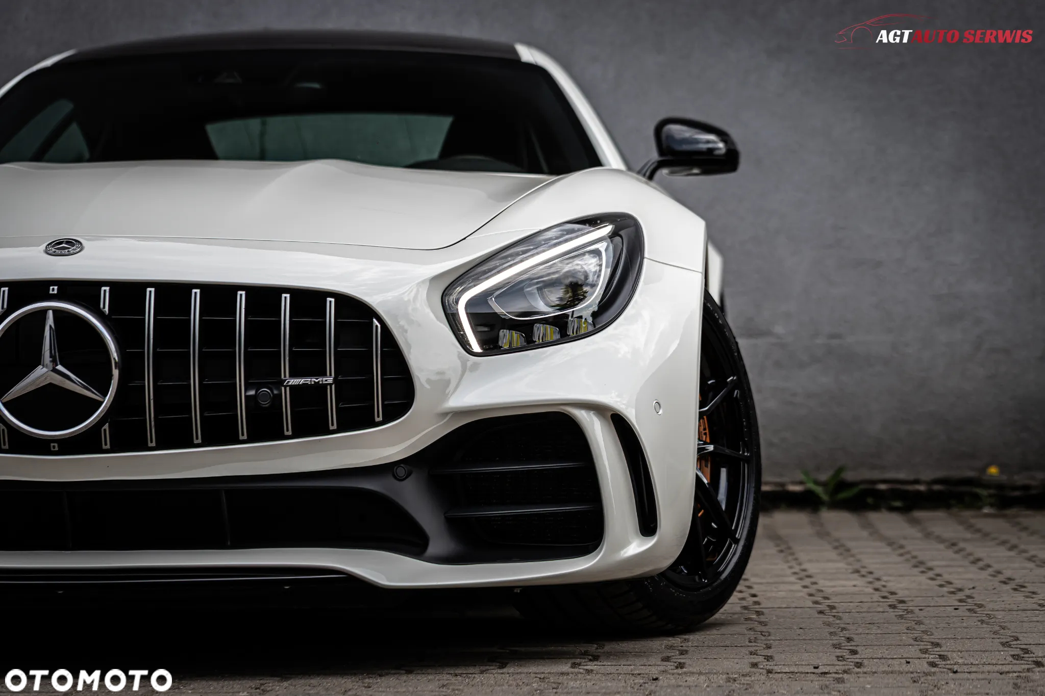 Mercedes-Benz AMG GT R - 9