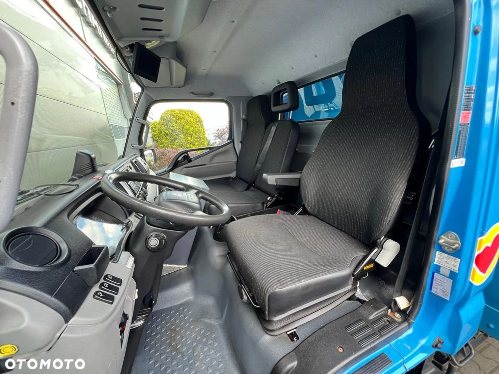 Mitsubishi FUSO CANTER 7C18 KONTENER+WINDA - 14