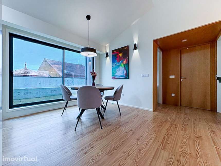 Apartamento T2 renovado no Centro de Ovar - Grande imagem: 3/19