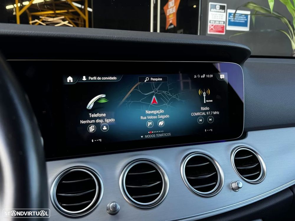 Mercedes-Benz E 300 de Avantgarde - 24