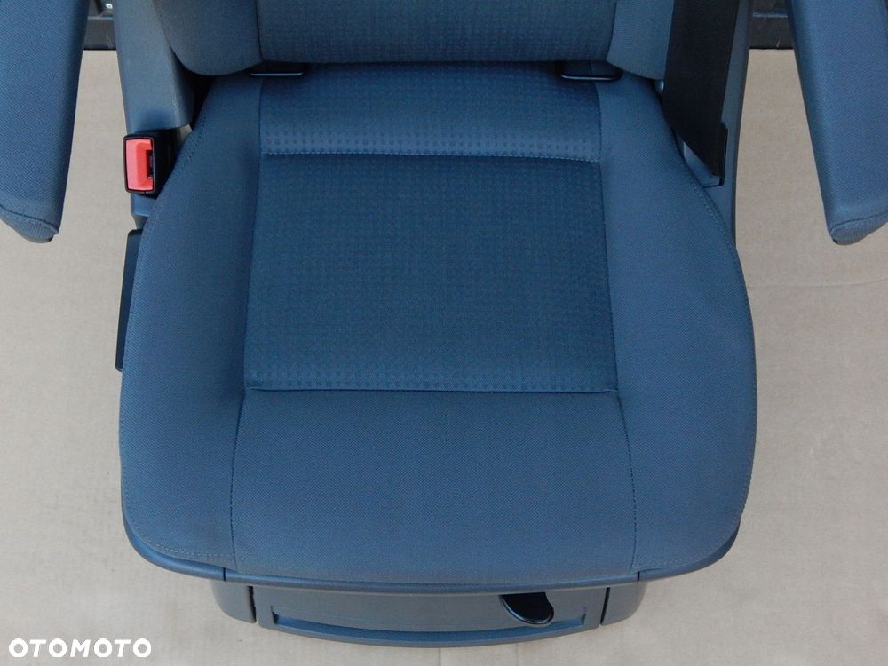 vw t5 t6 multivan fotel obrotowy tył podłokietnik antracyt ładny - 5