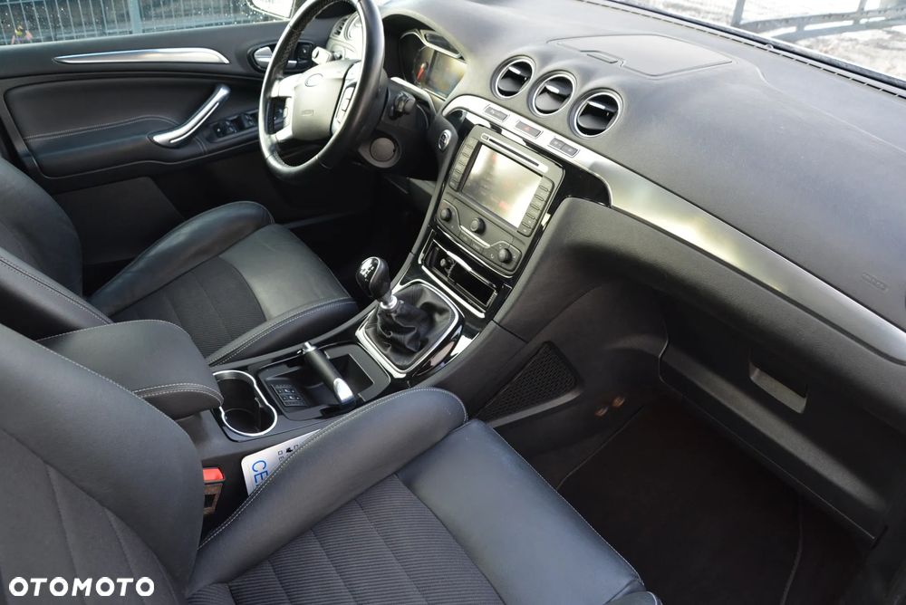 Ford S-Max 2.0 TDCi DPF Titanium X - 6