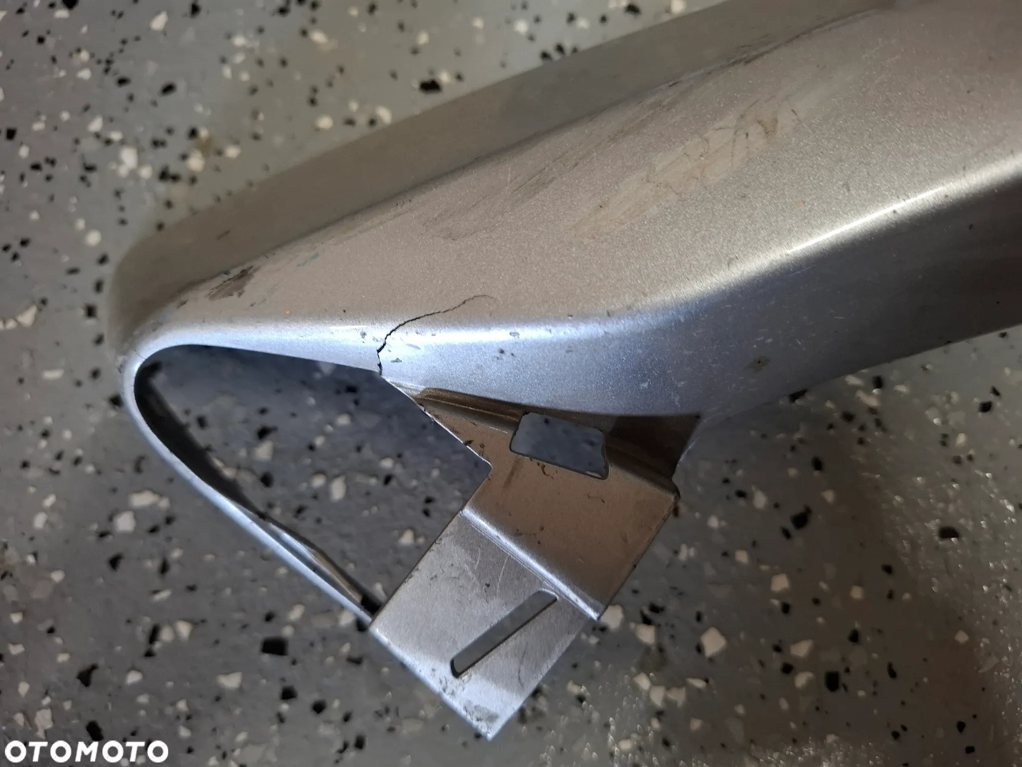 Suzuki GSXR 600 750 K8 K9 L0 owiewka bok boczek - 3