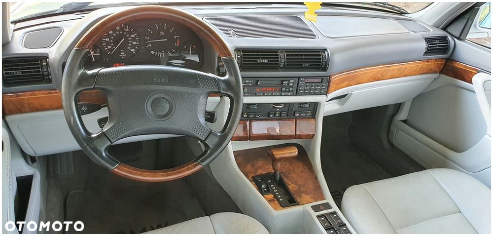 BMW Seria 7 740iL - 13