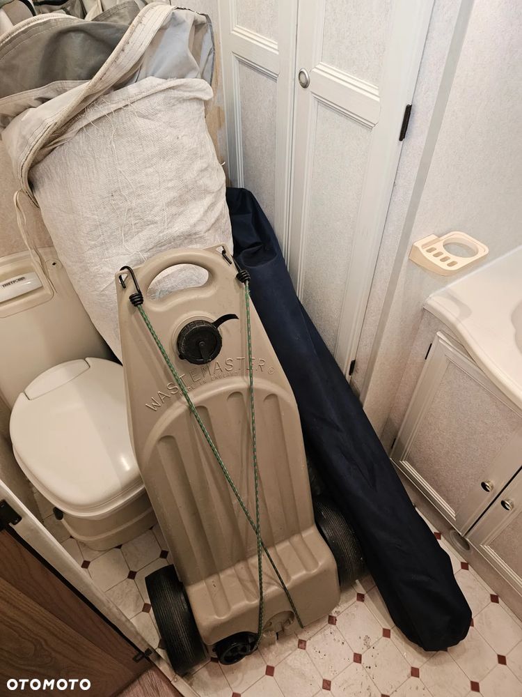 Bailey Bailey DMC-1050. WŁĄCZ FILMIK !!!  DUŻA ŁAZIENKA. MOVER. NOWY SOLAR. PRZEDSIONEK. 100% SPRAWNA - 33