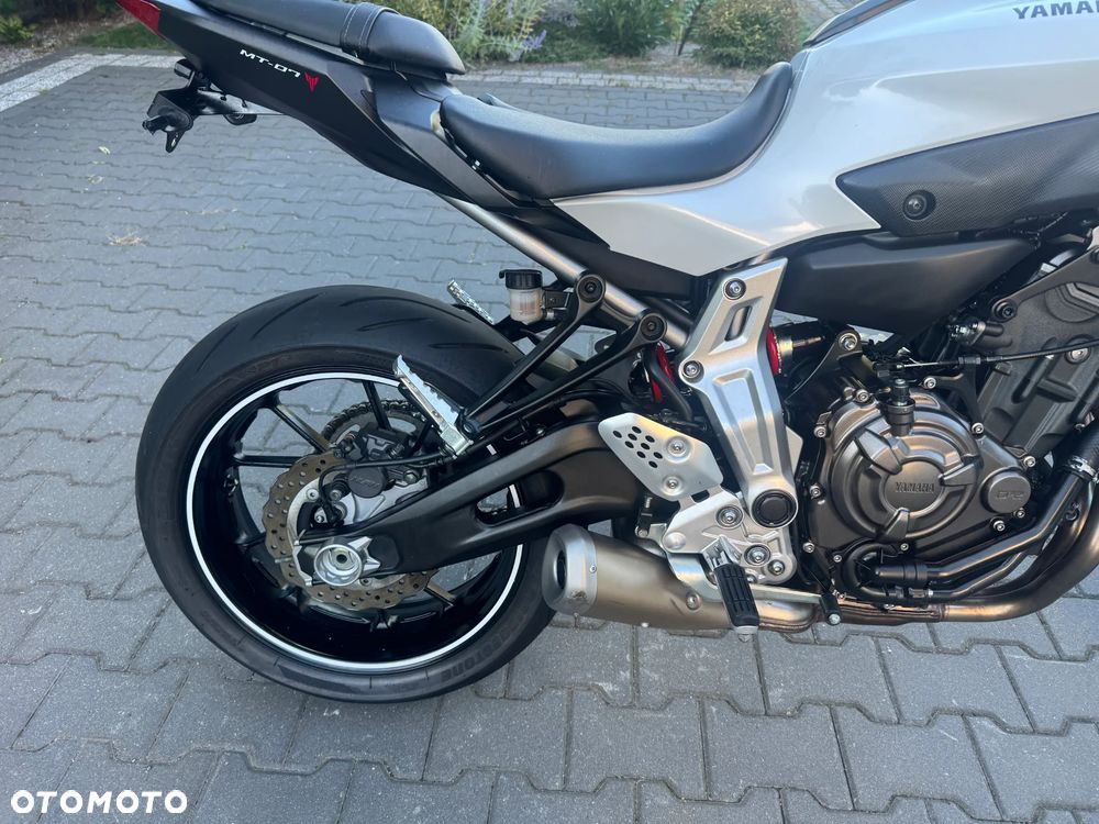 Yamaha MT - 18