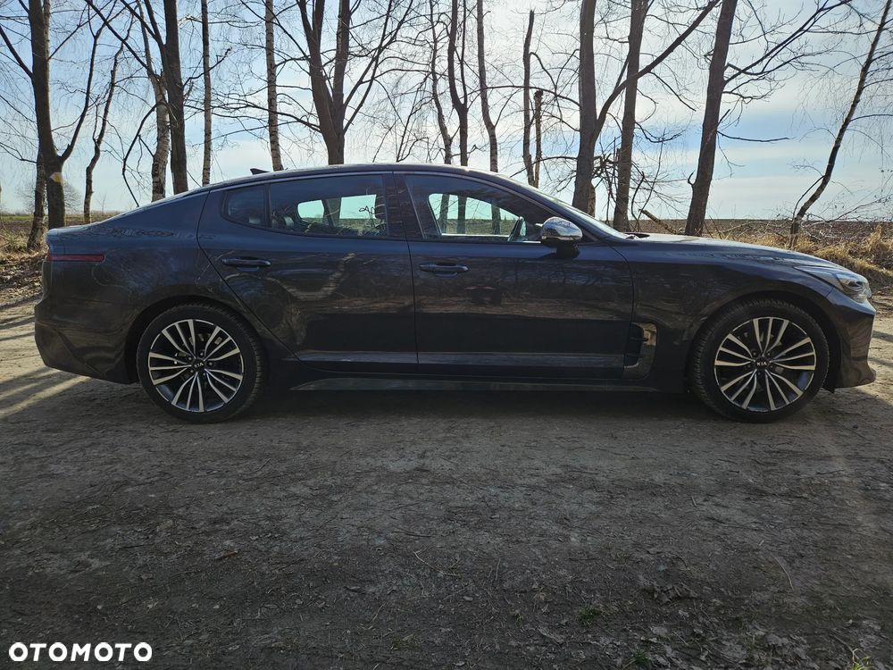 Kia Stinger 2.2 CRDI GT Line - 4