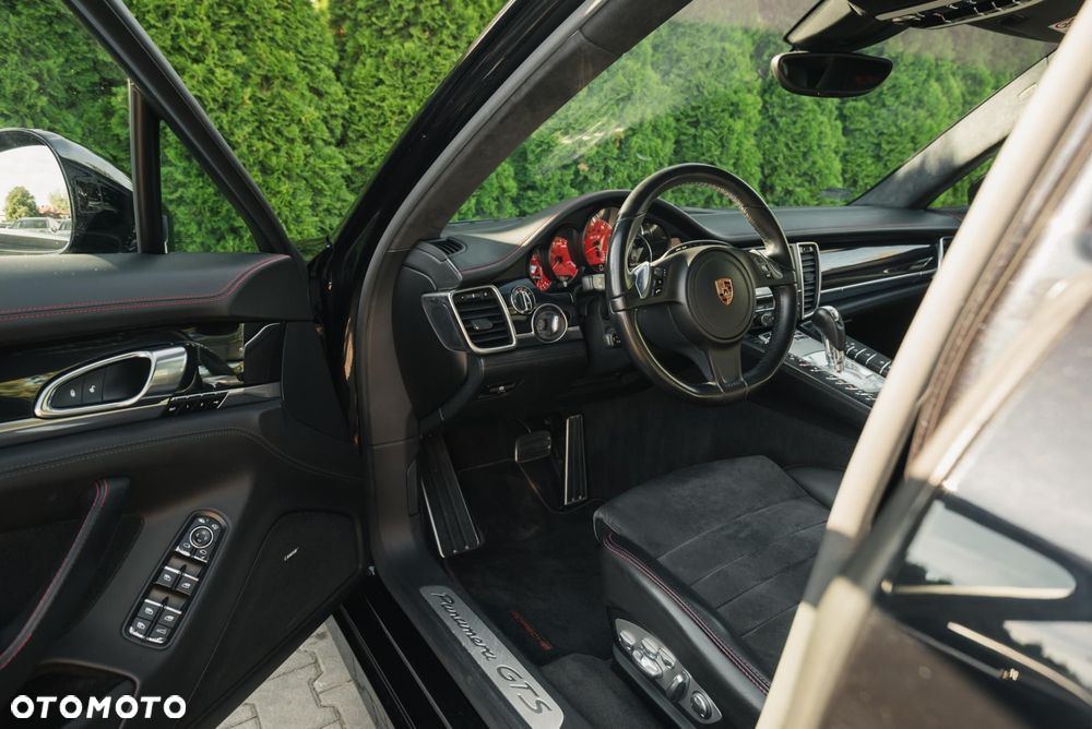 Porsche Panamera - 9