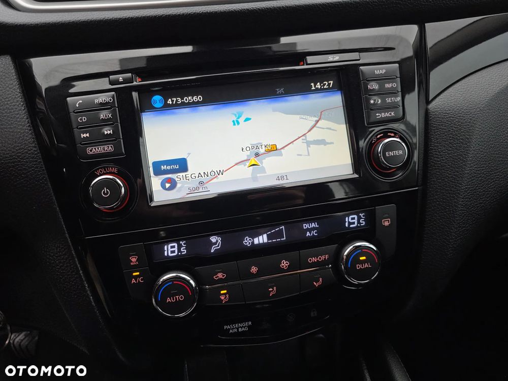 Nissan Qashqai 1.5 dCi N-Connecta - 22