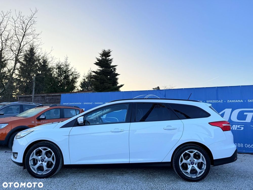 Ford Focus SW 1.0 EcoBoost S&S COOL&CONNECT - 9