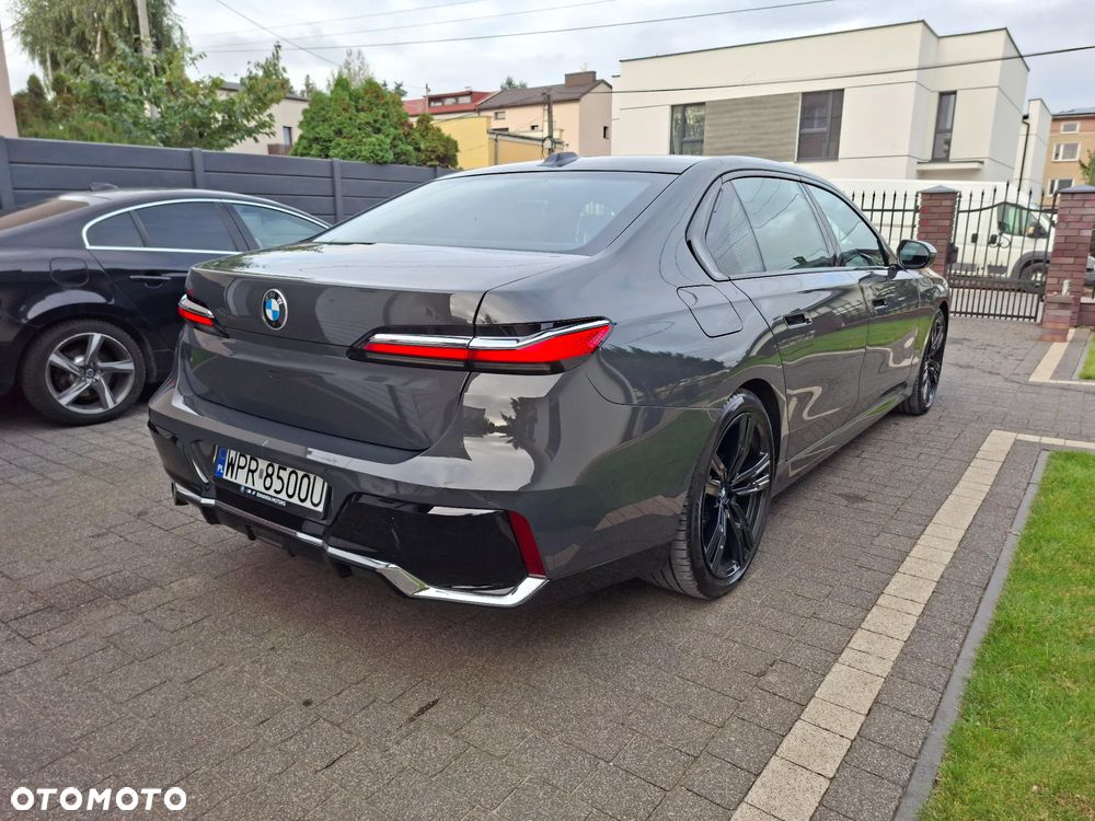 BMW Seria 7 - 9
