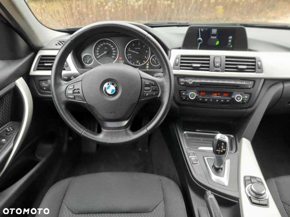 BMW Seria 3 316d Sport Line Shadow - 14