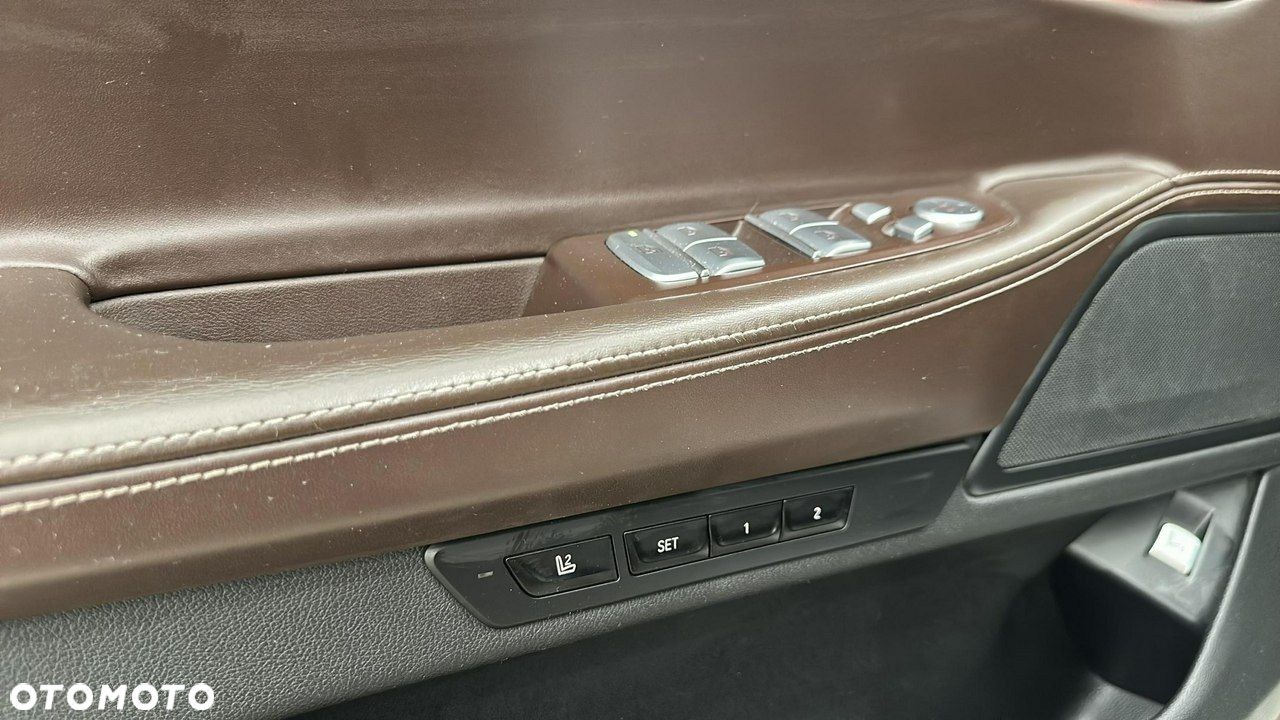 BMW Seria 7 - 14
