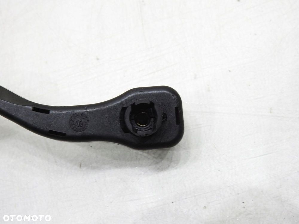 WIĄZKA INSTALACJA ŚWIEC ŻAROWYCH PRZÓD 407 3.0 HDI - 4