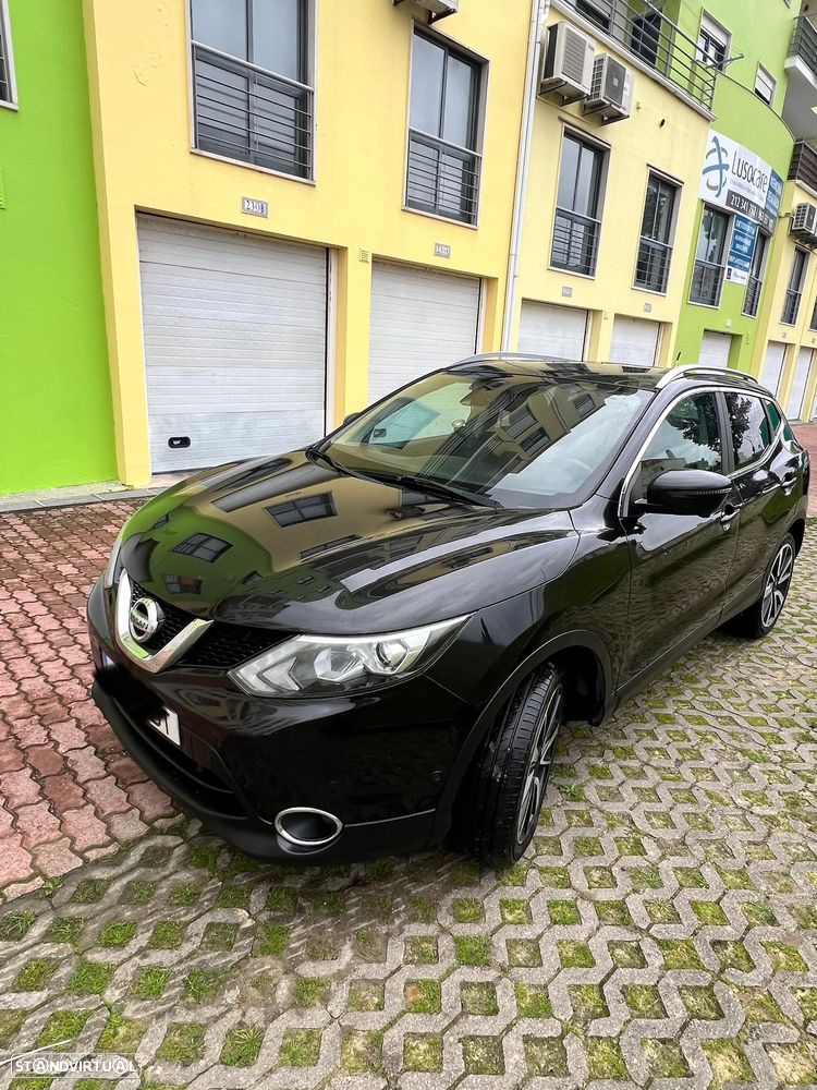 Nissan Qashqai 1.5 dCi Tekna J19 - 1