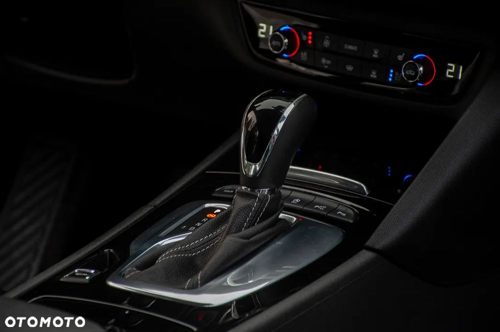 Opel Insignia 2.0 BiTurbo 4x4 Ultimate Exclusive - 18