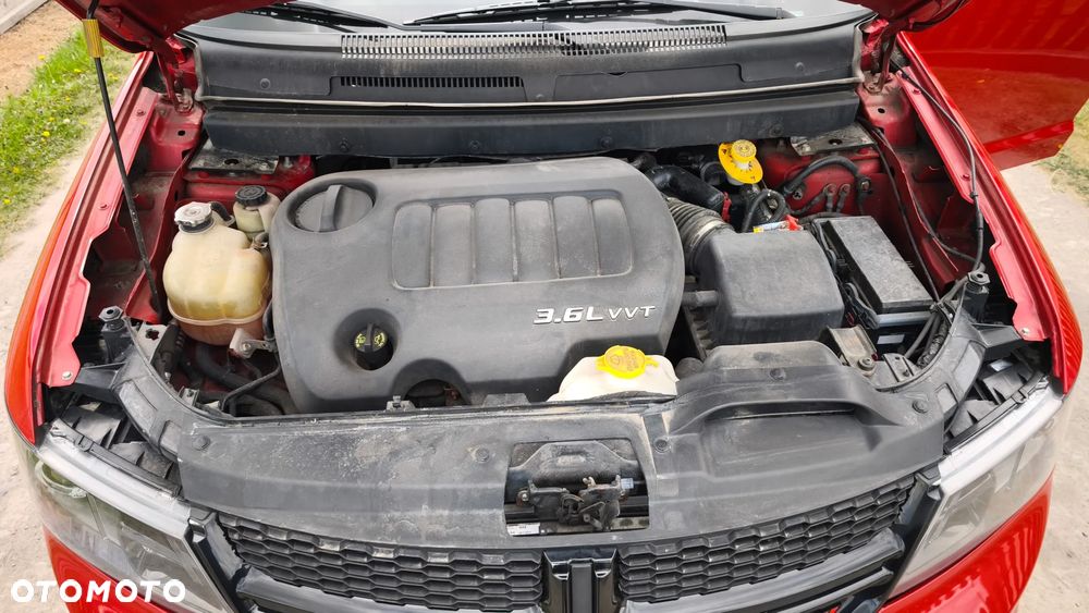 Dodge Journey 2.7 V6 R/T - 26