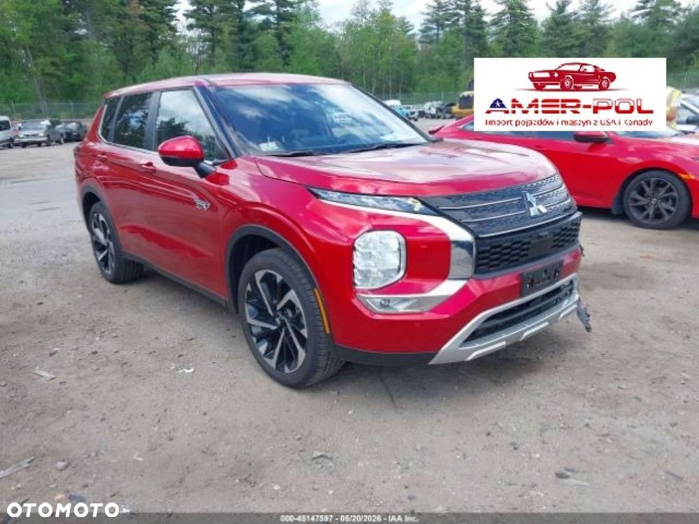 Mitsubishi Outlander - 1