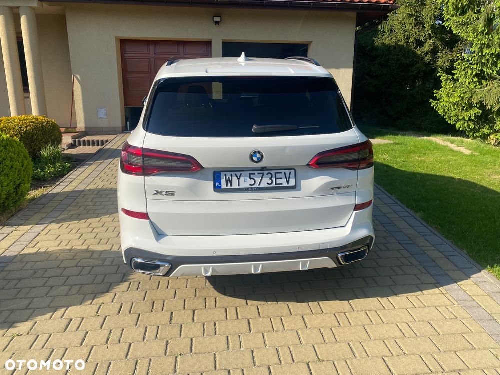 BMW X5 xDrive40i - 33