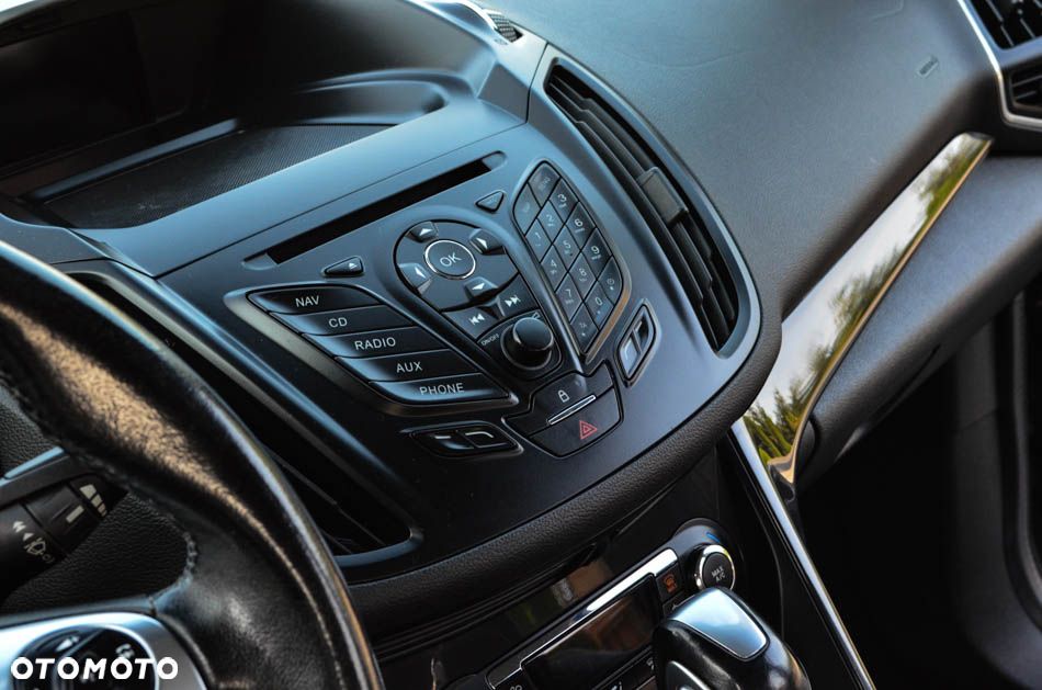 Ford Kuga 2.0 TDCi 4WD Titanium - 37