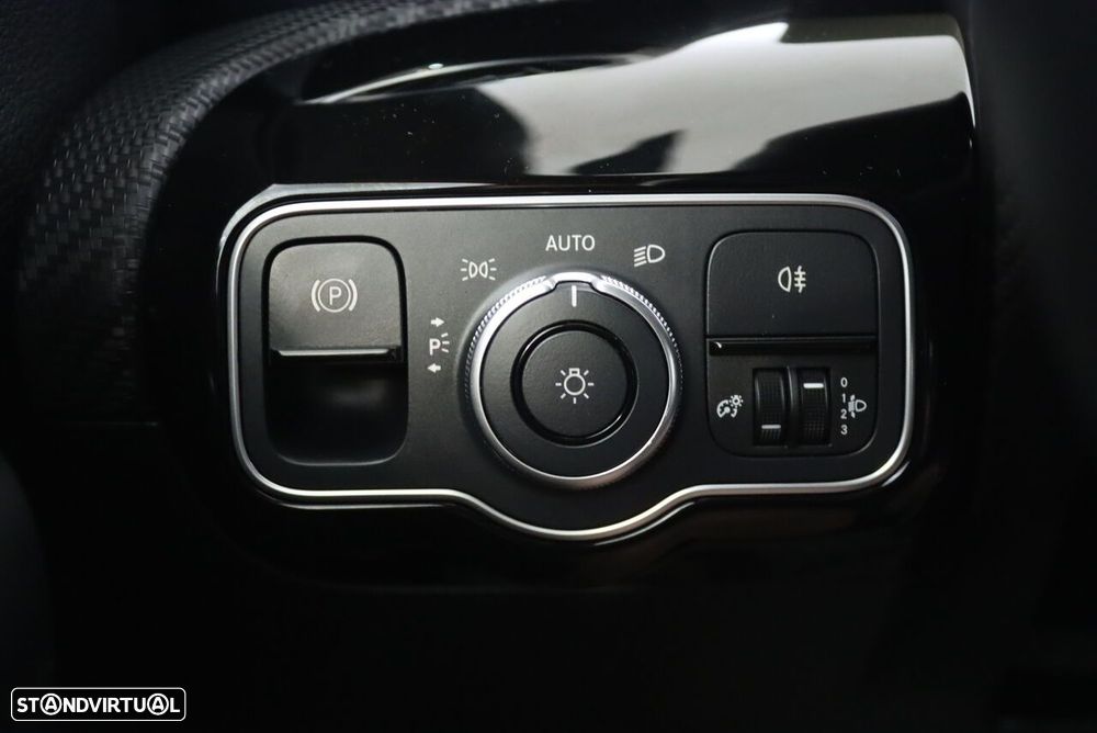Mercedes-Benz A 180 - 16