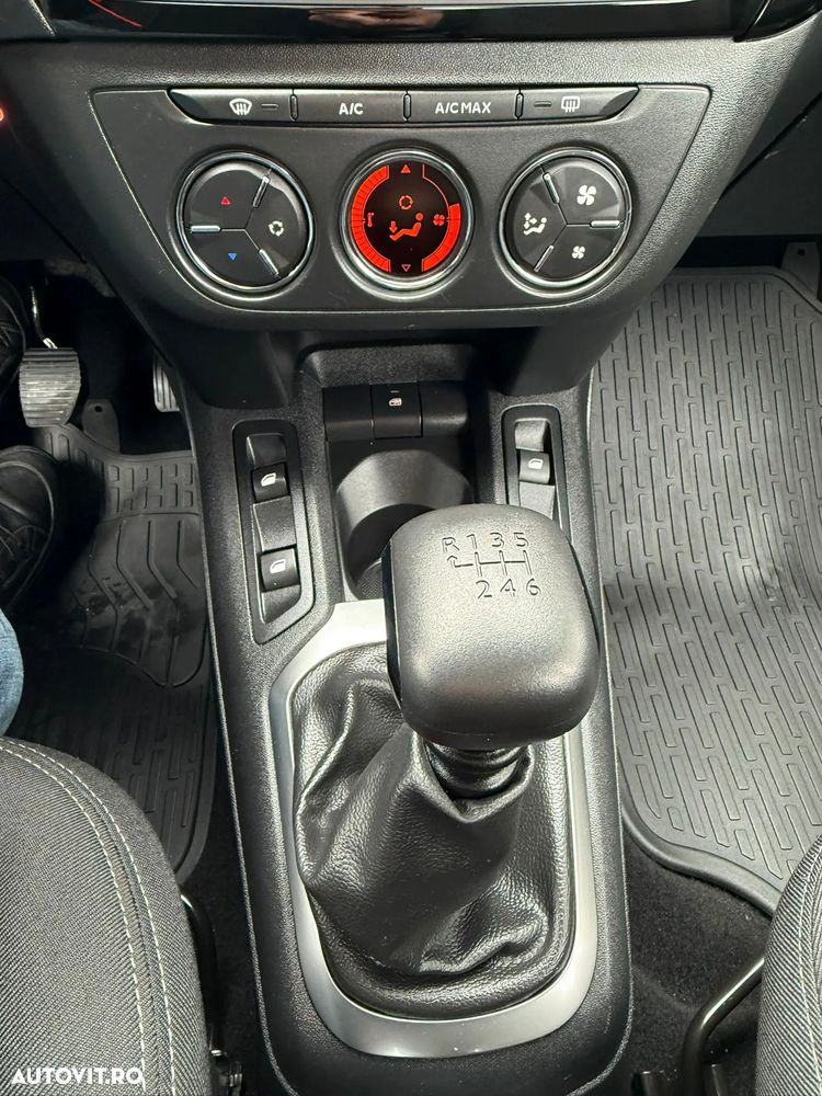 Peugeot 301 1.5 BlueHDI FAP Allure - 16