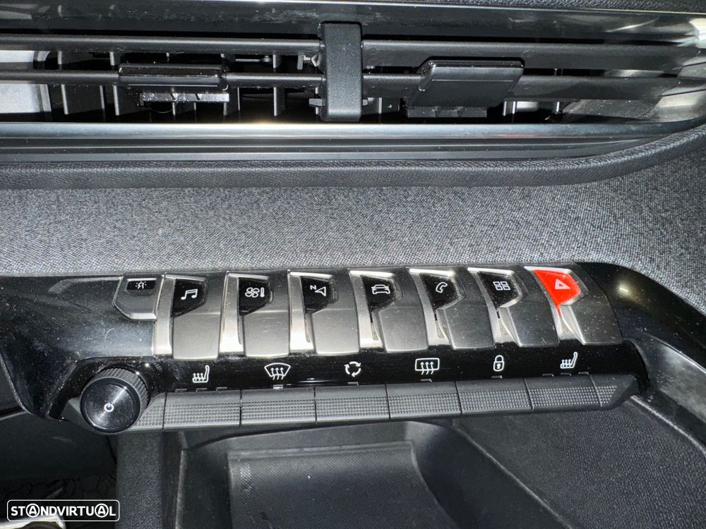 Peugeot 3008 1.2 PureTech GT Line EAT6 - 8