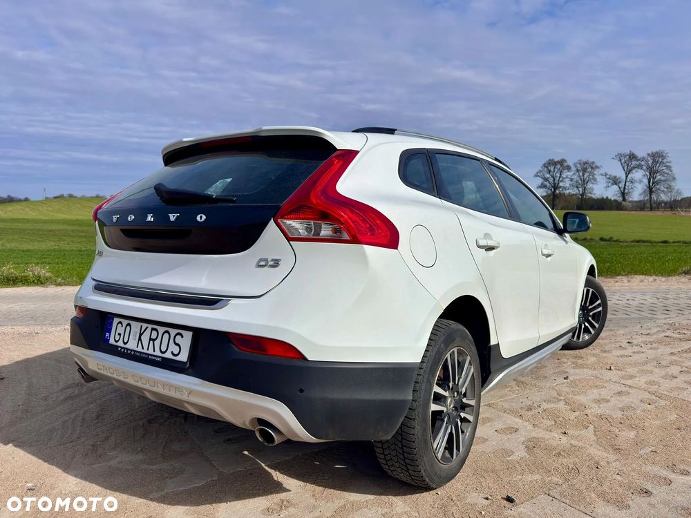 Volvo V40 Cross Country D3 Drive-E Momentum - 6