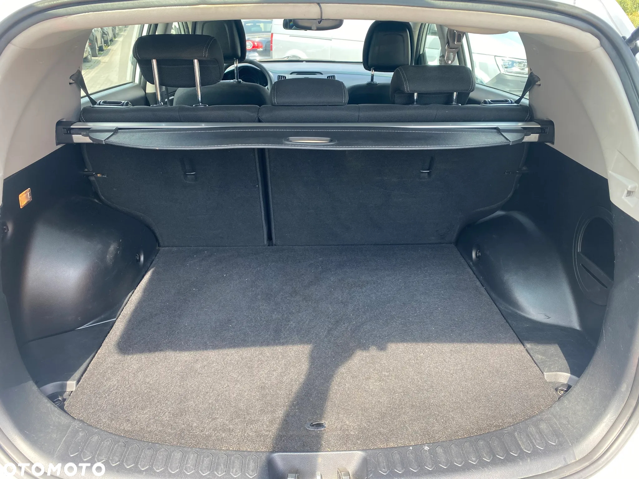 Kia Sportage 1.7 CRDI 2WD Dream-Team Edition - 12