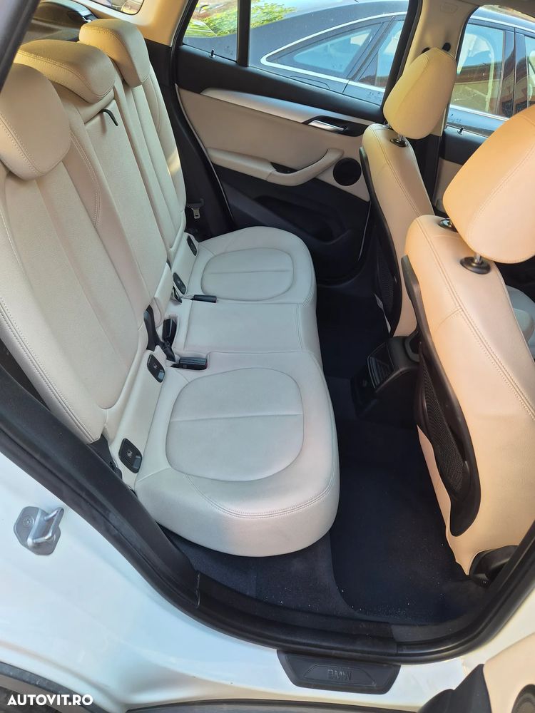 BMW X1 - 10