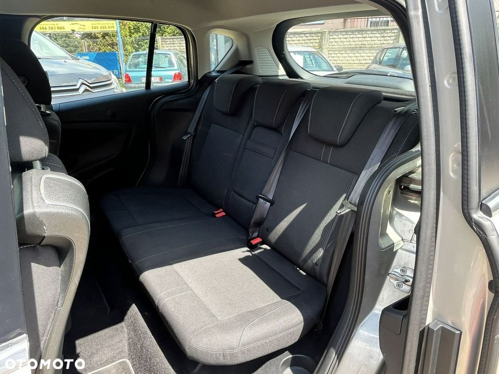 Ford B-MAX - 23