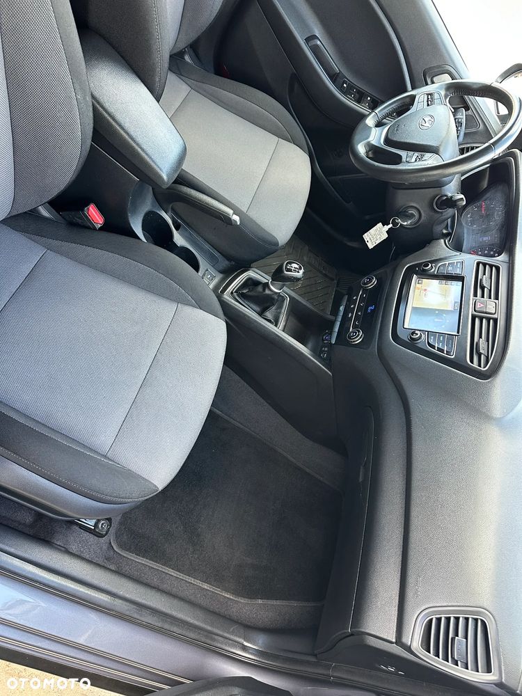 Hyundai i20 blue 1.0 T-GDI Active Trend - 15