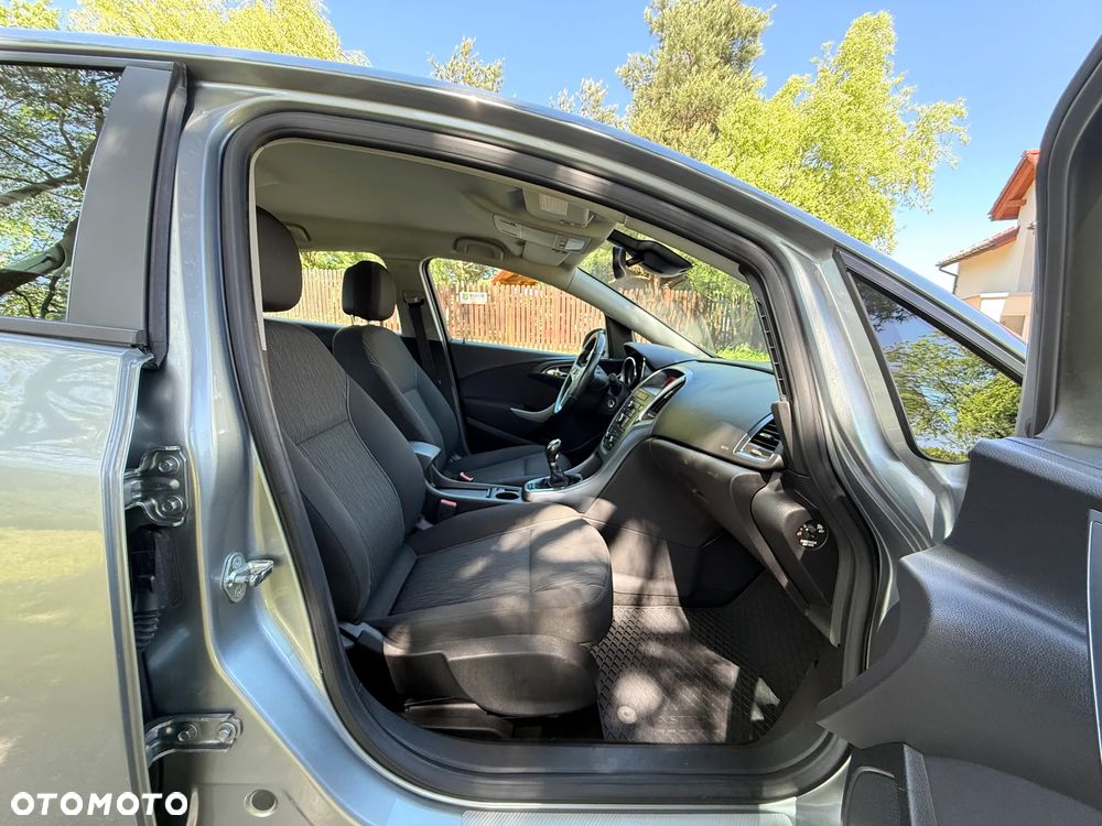 Opel Astra 1.4 Turbo - 24
