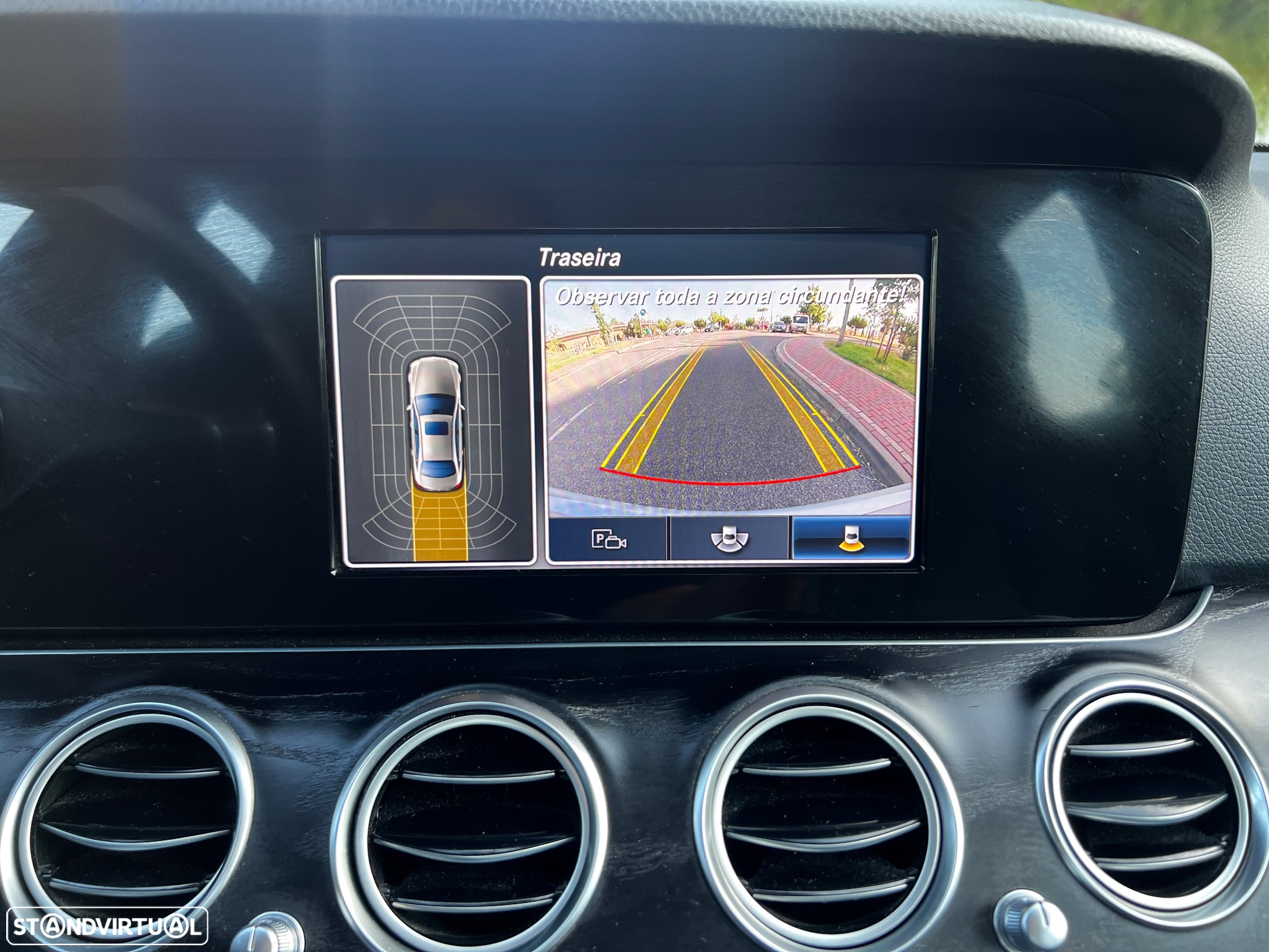 Mercedes-Benz E 220 d Avantgarde - 21