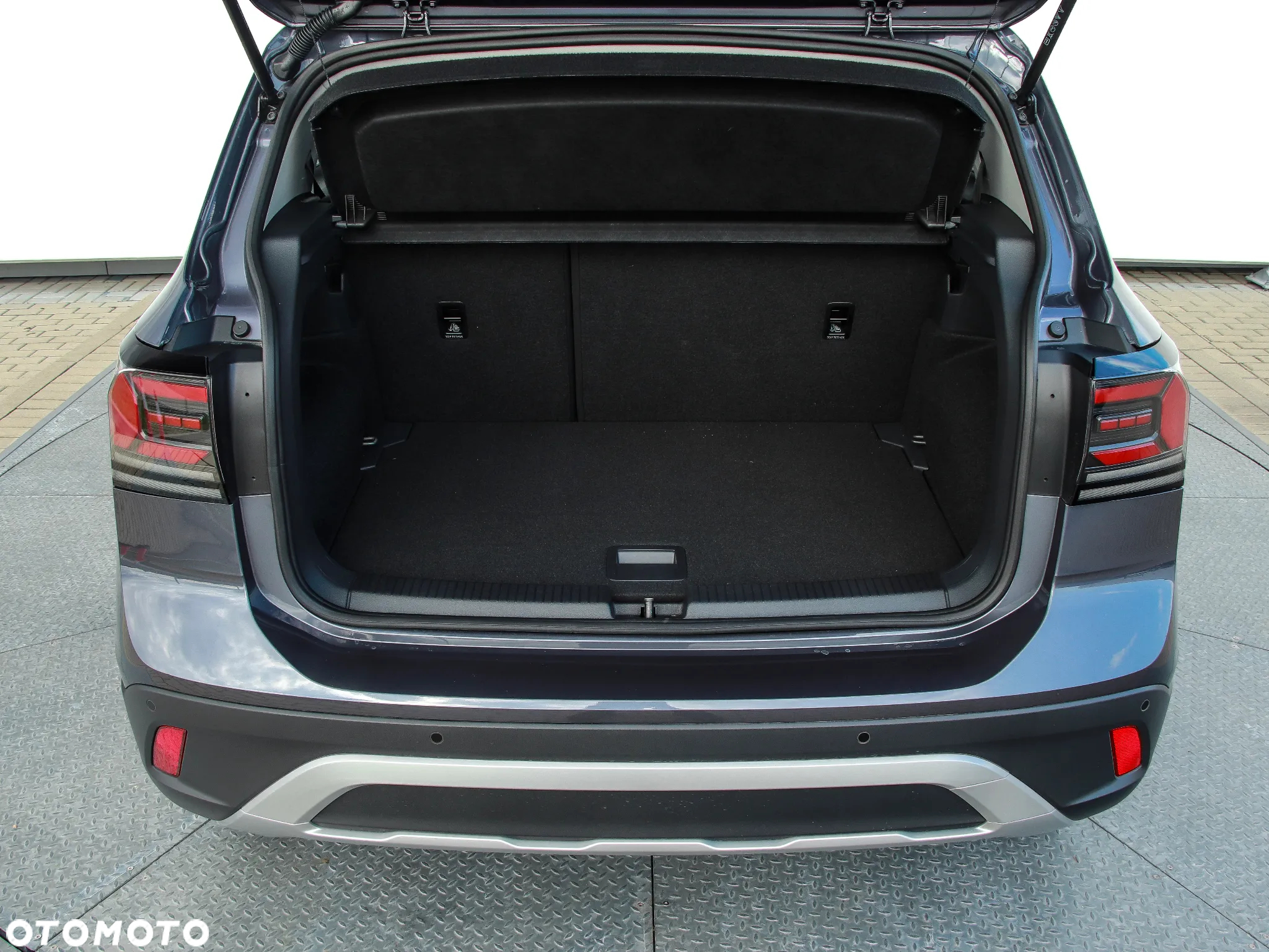 Volkswagen T-Cross 1.0 TSI Life Plus - 9