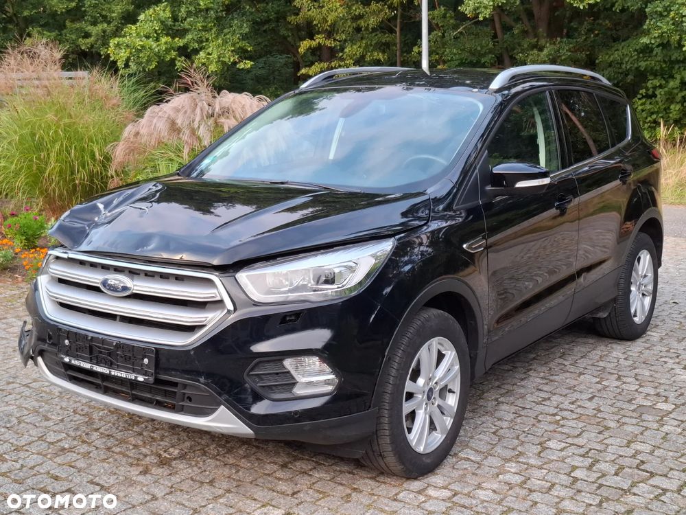 Ford Kuga 1.5 EcoBoost 2x4 Trend - 1