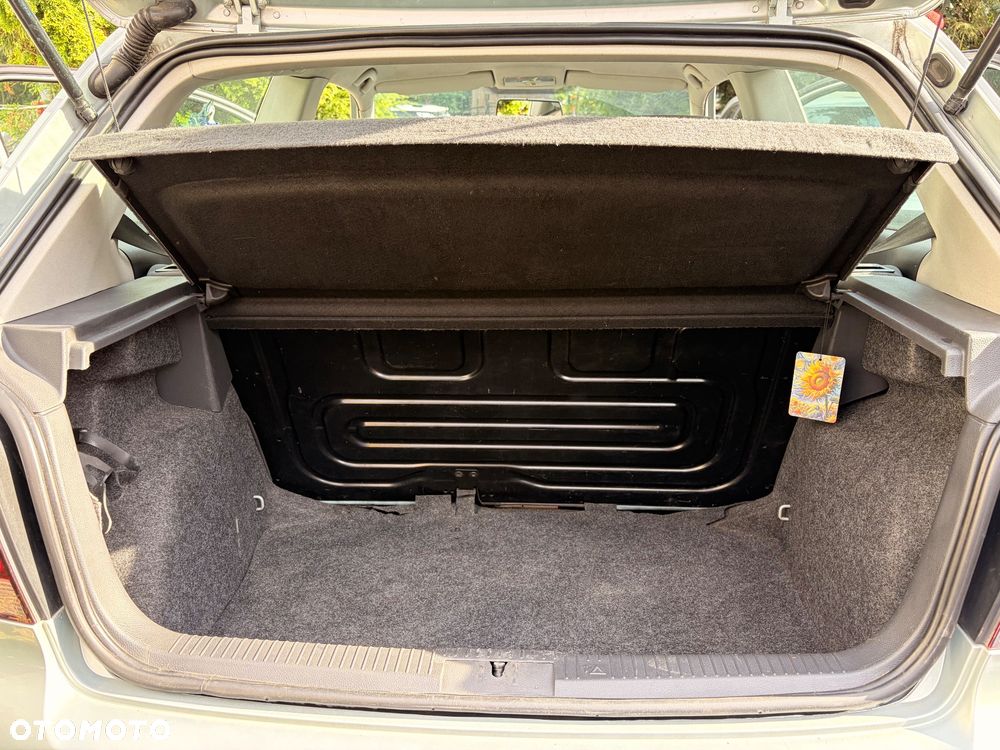 Volkswagen Polo 1.4 TDI Q-Line - 10