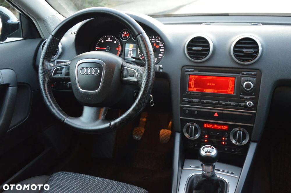 Audi A3 Sportback 2.0 TDI Ambition - 18