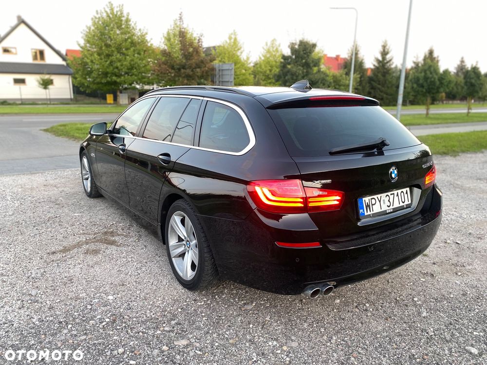 BMW Seria 5 520d xDrive Touring - 6